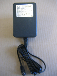 Адаптер сетевой Масса-К DSL230-09850 (для весов B1, ВЭМ-150)